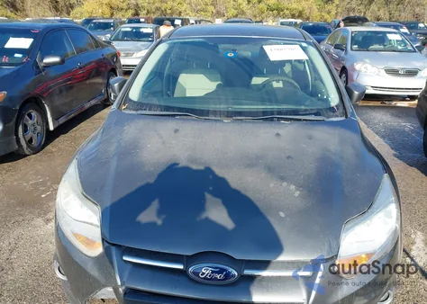 2013 Ford Focus Se from USA, damaged, VIN 1FADP3F22DL244010